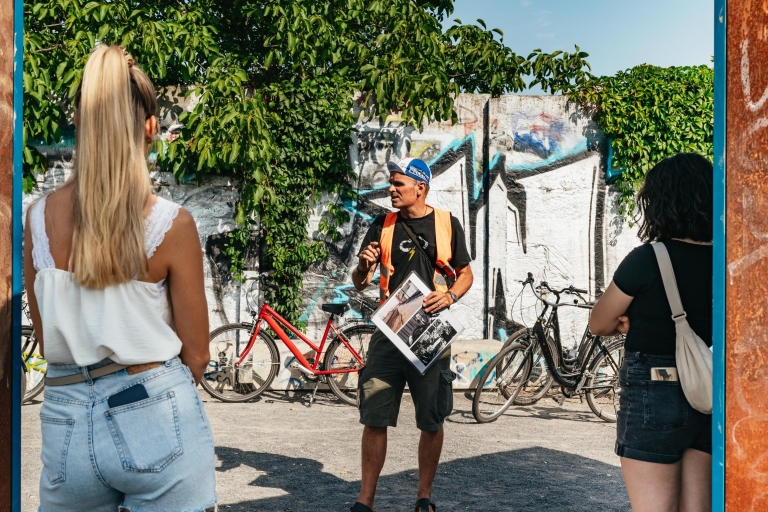 Berlijn: fietstocht langs de MuurGroepstocht in het Engels