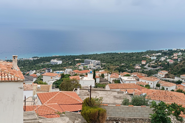 From Tirana: Private Transfer to Sarandë / Ksamil with Stops