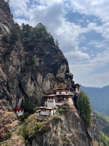 Visit 6nights 7days western Bhutan tours in Punakha