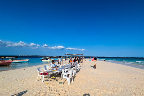 Snorkling på Nakupenda Sandbank med BBQ-lunch