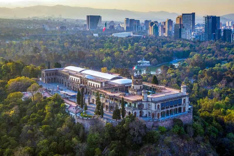 Mexico City: Private Tour of Chapultepec Castle