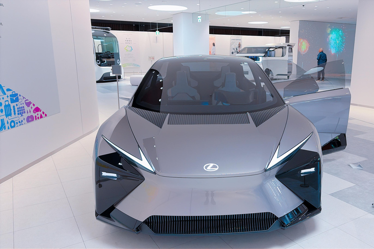 Nagoya: Toyota Innovation Private Tour with Transfers