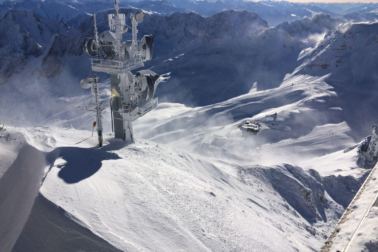 Escursione in treno sulla Zugspitze, la montagna più alta della Germania