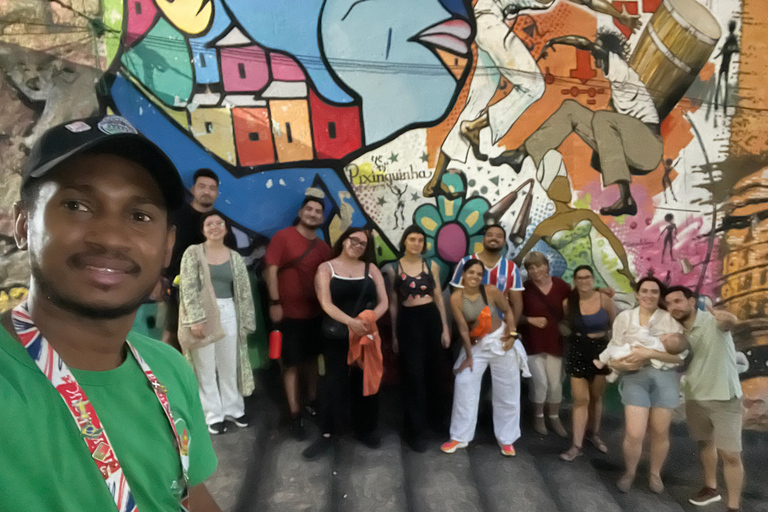 Pedra do Sal party tours with samba and caipirinha on a Carioca night Salt Stone Party Tours with Samba and Caipirinha Carioca Night