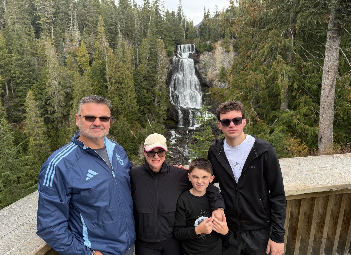 Whistler: Morgen med bjørnene Land Rover naturskøn udflugt