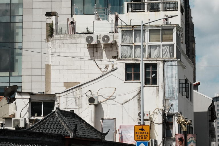 Old Shanghai: Yu Garden, Mosque and City Wall Walking Tour