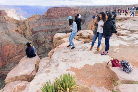 Grand Canyon West: 1-Day Entrance Ticket Grand Canyon West: 1-Day Entrance Ticket with Skywalk & Food