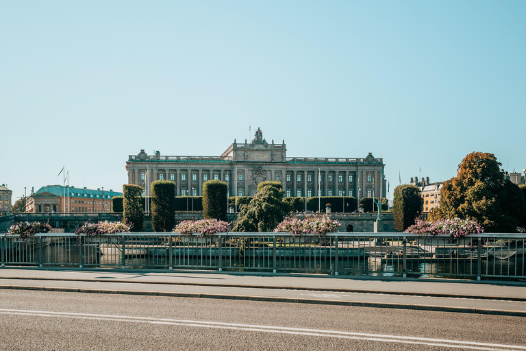Stockholm: 24 hour Hop On-Hop Off Bus Tour