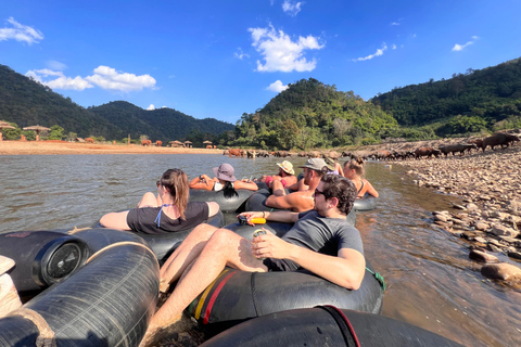 Chiangmai heldagstur - vandring, vattenfall och tubing