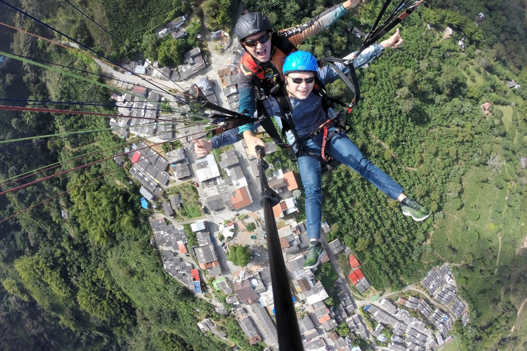 Flying Paragliding Day Tour at Calarca Pick-up in Pereira