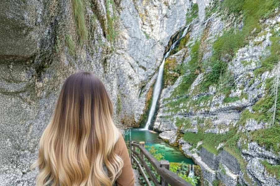 Von Zagreb: Bleder See, Bohinj & Savica-Wasserfall – Tagestour. Foto: GetYourGuide Von Zagreb: Bleder See, Bohinj & Savica-Wasserfall – Tagestour. Foto: GetYourGuide