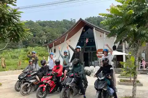 HA GIANG to CAO BANG 6-7 Days with Quiri Peninsula Hostel