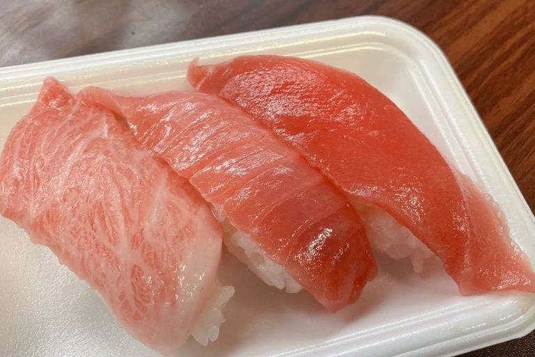 Toyosu Fish Auction and Tsukiji Market with Sushi Tasting