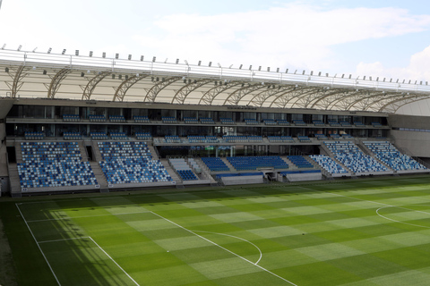Budapest : Visite guidée du stade HidegkutiBudapest : Visite de groupe du stade Hidegkuti Nándor