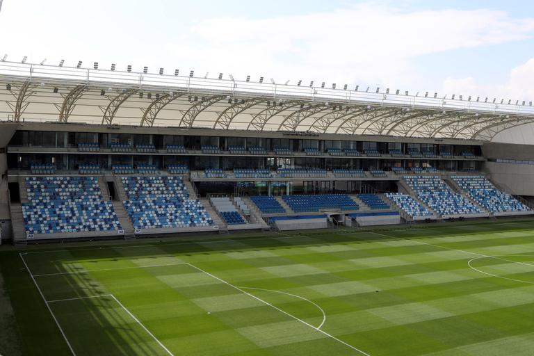 Budapest : Visite guidée du stade HidegkutiBudapest : Visite de groupe du stade Hidegkuti Nándor