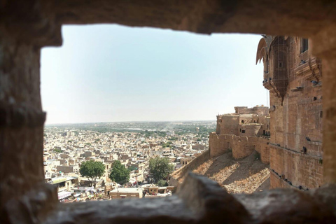 Utforska kungliga Rajasthan: 9 dagar Jaipur till Udaipur med guideUtforska kungliga Rajasthan: 9 dagar från Jaipur till Udaipur med guide