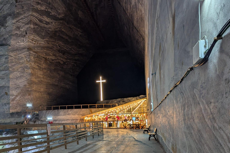 Brașov: Slănic Prahova Salt Mine & Cantacuzino Castle Tour