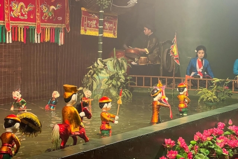 Hanoi: Night Market Tour, Water Puppet Show and Dinner Group Tour (max 15 pax/group)
