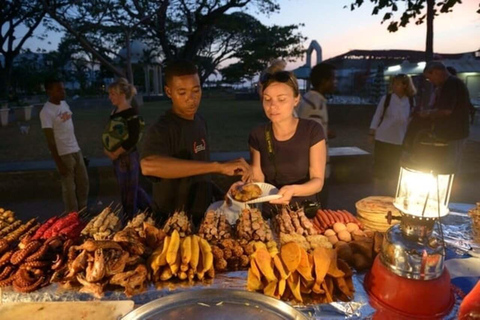 ZANZIBAR: Stone Town Tour and Night Food at forodhan Market Private tour without transfer