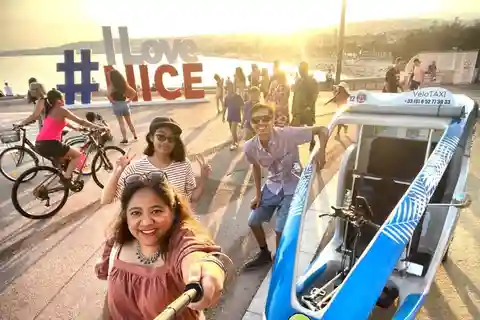 Nice: tour guiado particular em bicicleta-táxi eléctrica