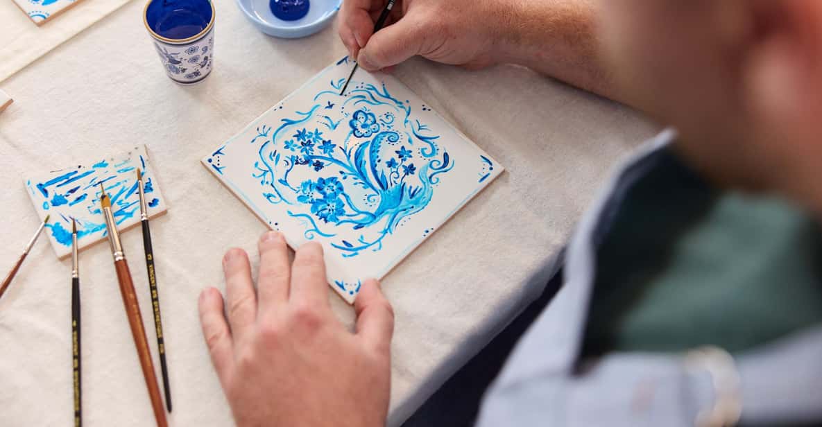 Afbeelding 2 van Amsterdam: traditionele Nederlandse blauwe tegelschilderworkshop