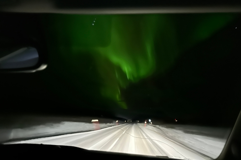 Excursión en minibús a la aurora boreal en el Parque Nacional de Abisko