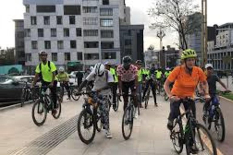 Addis Ababa: Guided Bicycle Tour with Coffee Break
