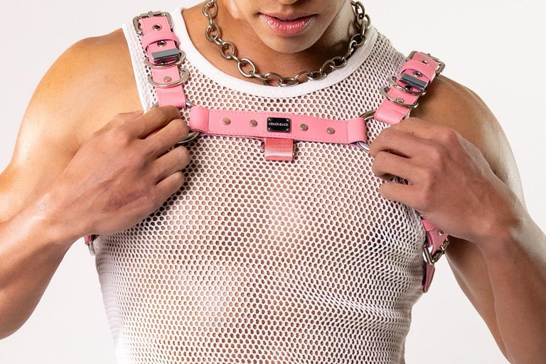 Bangkok: Harness-Making Workshop with a Thai Queer Designer Mega Crack