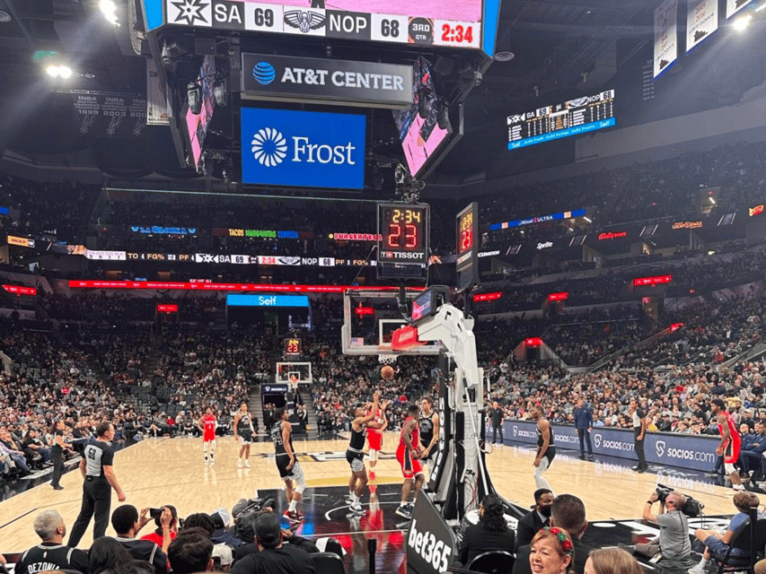 San Antonio: San Antonio Spurs Basketball Game Ticket | GetYourGuide