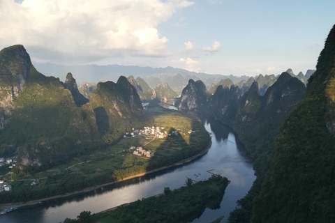 Li River, Reed Flute Cave,Xianggong Hill&Light Show Day Tour