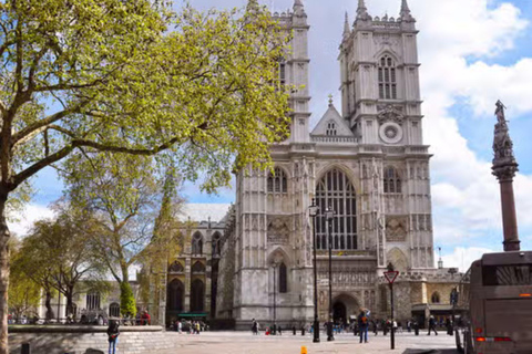 London: 6.30pm Highlights Walking Tour with Local Guide