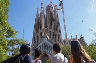 Barcelona: Fast-Track Sagrada Familia und Türme Geführte Tour