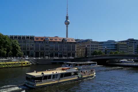 Berlin: Historic Center Highlights Walking Tour