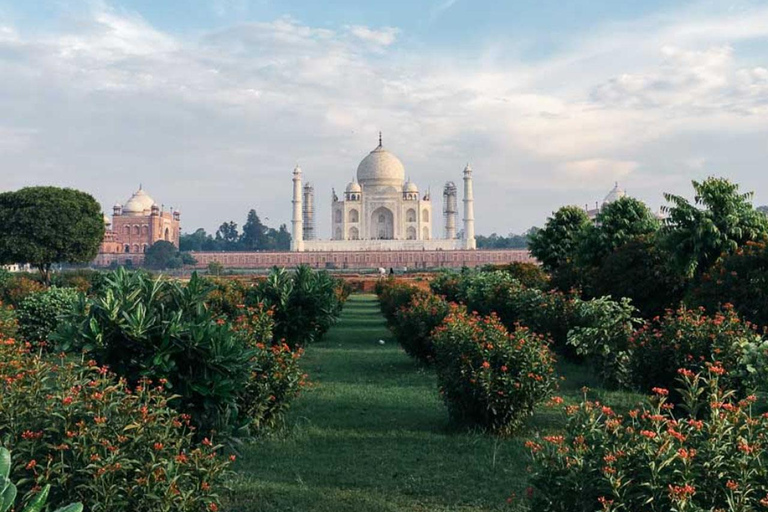 Explore Agra: One-Day Journey from Delhi