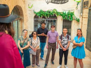 Montpellier: Walking Tour with a Nostradamus Actor-Guide