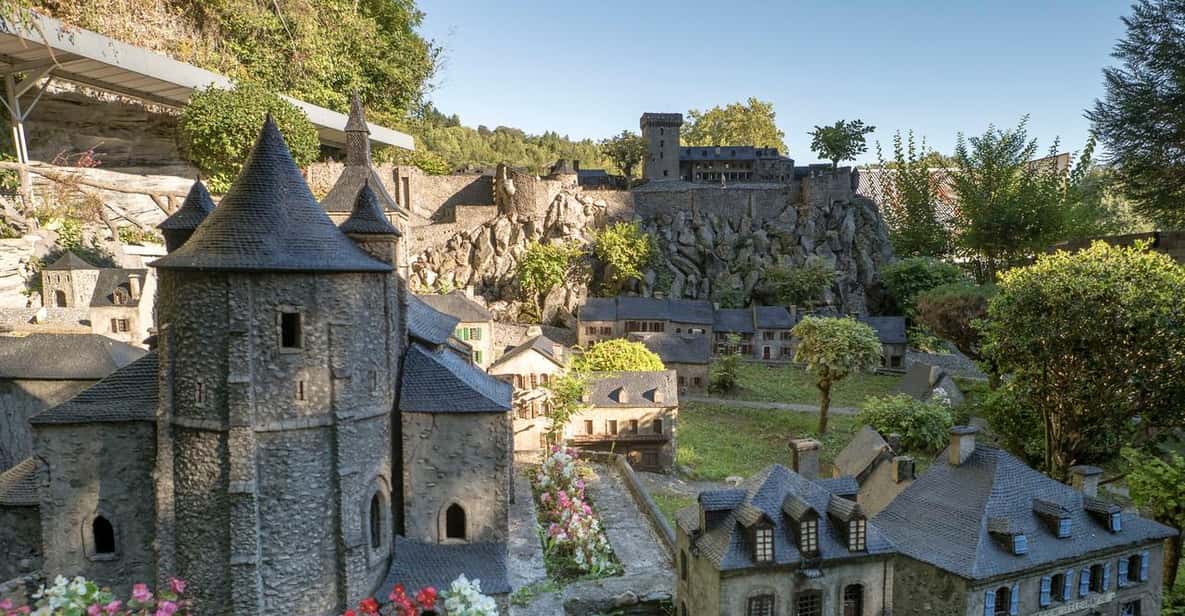 Afbeelding 1 van Lourdes: Attractie Pass met 2 Musea en het Treintje