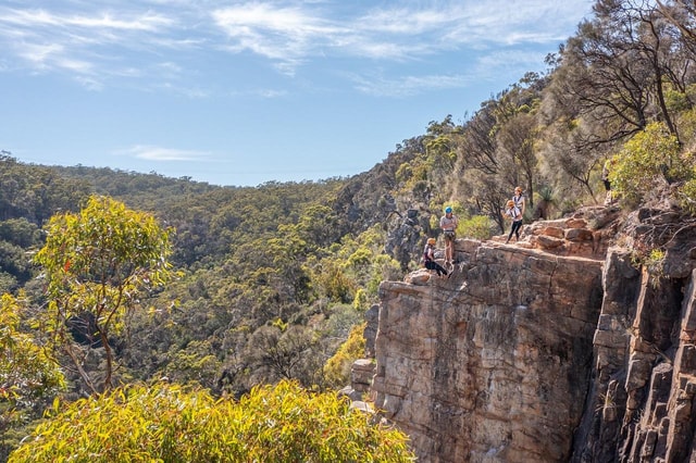 Adelaide: Rock Climbing and Abseiling Experience in Morialta