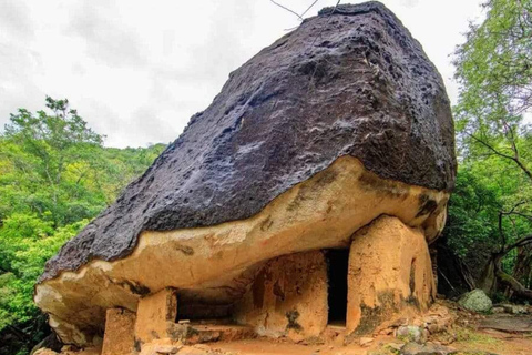 Dimbulagala Eco Trekking and Village Tour From Polonnaruwa