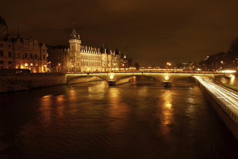 Paris: Ghosts, Legends & Mysteries Evening Walking Tour Paris: Murder Mysteries Group Walking Tour