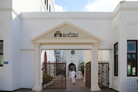 Muscat: Pottery Wheel Experience