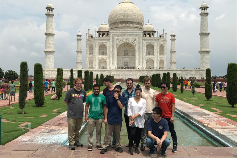 Agra Tagestour mit Mittagessen im 5-Sterne-Hotel