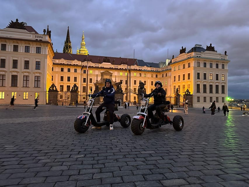 Stadtbesichtigung Aussichtspunkte Prague Electric Trike Tour