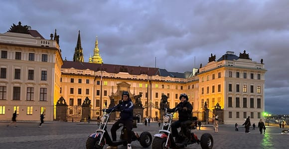 Prague: Trike Sightseeing Tour with 2.5-Hour Night Option
