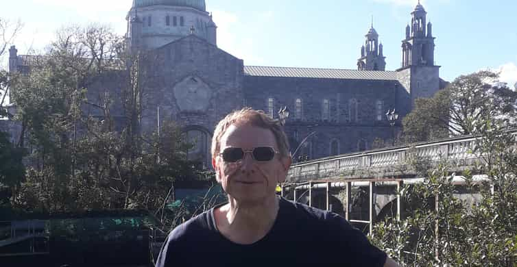 Galway City: Guided walking tour with an expert