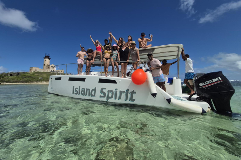 Katamaran Mauritius: Rejsy katamaranem po 5 wyspach południowo-wschodnich