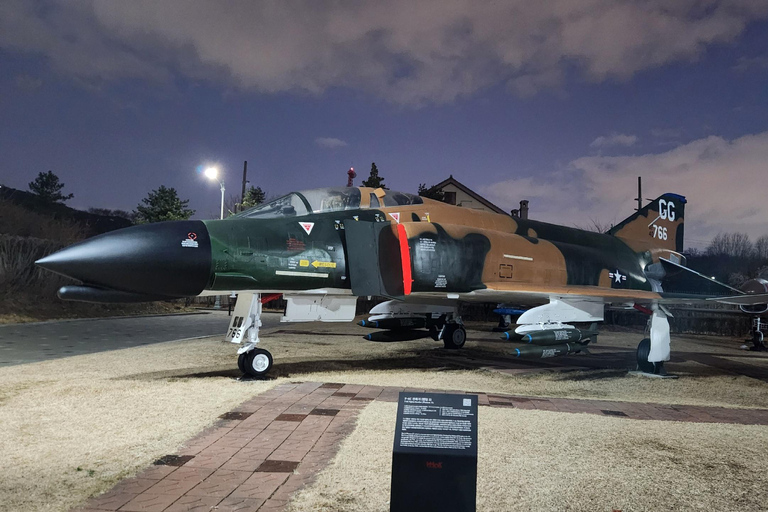 Visite en plein air du musée des mémoriaux de guerre de Corée