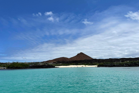 FULL DAY TOUR TO BARTOLOME ISLAND & SULLIVAN BAY