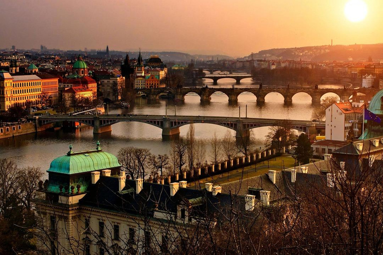Budapest: Private transfer to Prague or Prague to Budapest