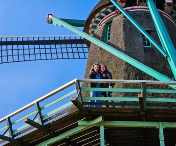 Amsterdam: Live-Guided Zaanse Schans & Cheese Tasting Tour