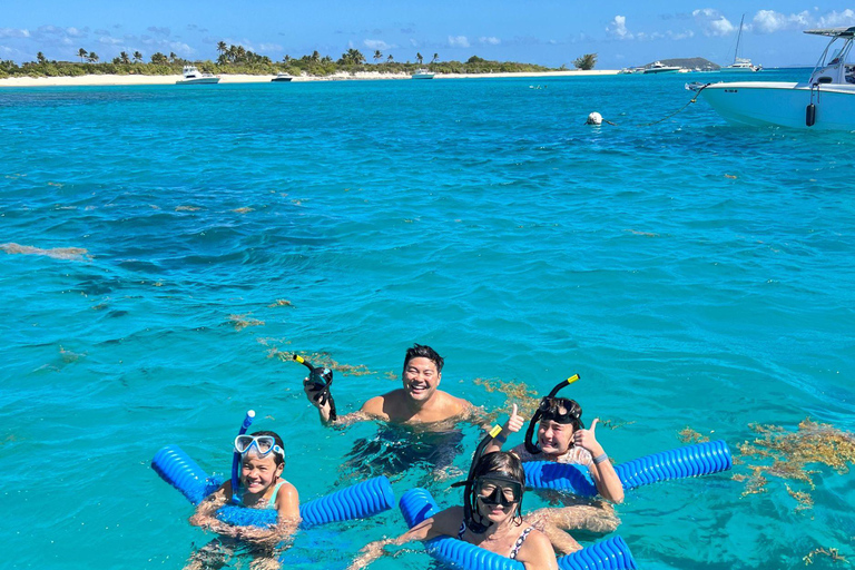 Fajardo : demi-journée de bateau privé à Icacos ou Palomino